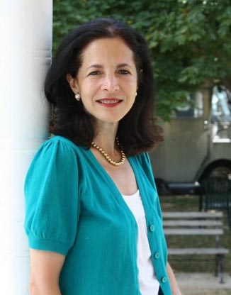 Gail Lavielle
